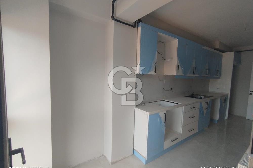 KARŞIYAKA ŞEMİKLER'DE HARİKA KONUM DA 0 2+1 DAİRE