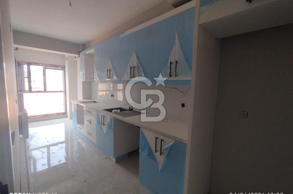 KARŞIYAKA ŞEMİKLER'DE HARİKA KONUM DA 0 2+1 DAİRE