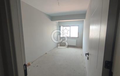 KARŞIYAKA ŞEMİKLER'DE HARİKA KONUM DA 0 2+1 DAİRE