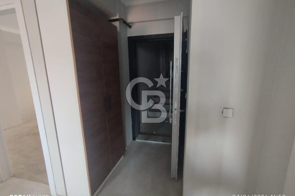 KARŞIYAKA ŞEMİKLER'DE HARİKA KONUM DA 0 2+1 DAİRE