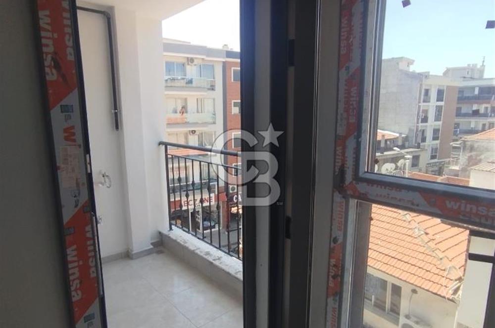 KARŞIYAKA ŞEMİKLER'DE HARİKA KONUM DA 0 2+1 DAİRE