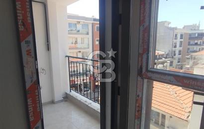 KARŞIYAKA ŞEMİKLER'DE HARİKA KONUM DA 0 2+1 DAİRE