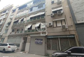 KARŞIYAKA ALAYBEY'DE; TUVALETİ OLAN, SAHİLE YAKIN SATILIK DÜKKAN - 12 - 353337