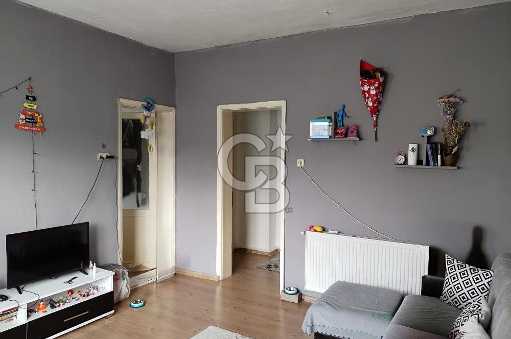 BUCA YİĞİTLER MAHALLESİ TERASLI SATILIK 2+1 DAİRE