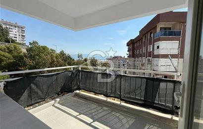 ÇİĞLİ ATATÜRK MAHALLESİ'NDE SATILIK FERAH 3+1 DAİRE