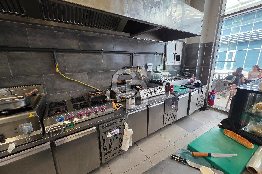 SARPHAN FİNANS MERKEZİ'NDE DEVREN RESTORAN CAFE