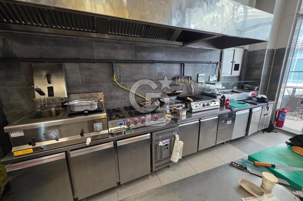 SARPHAN FİNANS MERKEZİ'NDE DEVREN RESTORAN CAFE