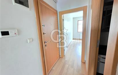 Şerifalide Site içerisinde Geniş ve Ferah Satılık 1+1 Daire