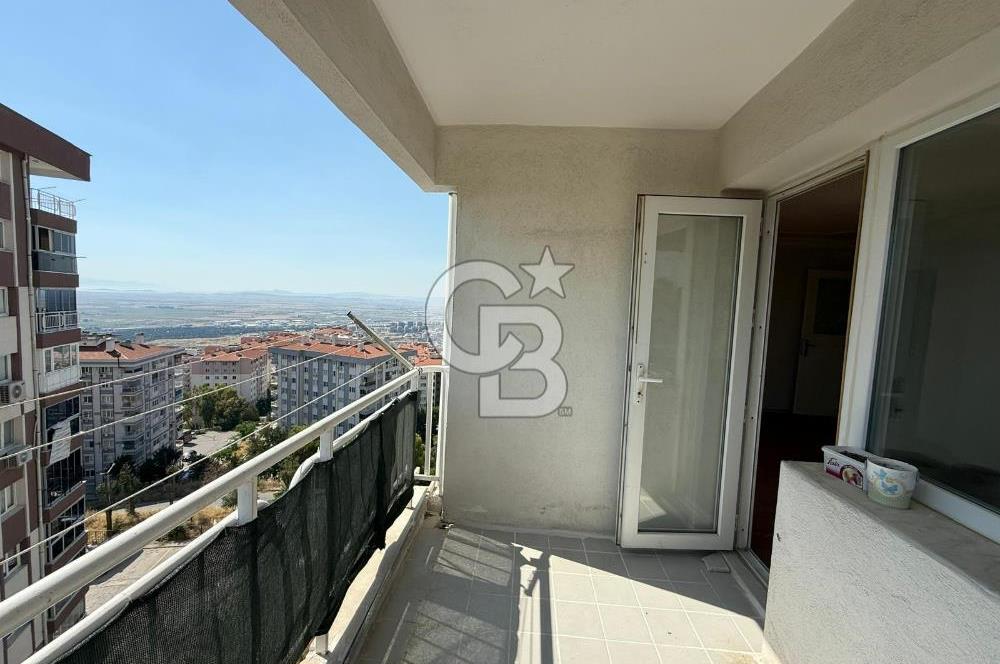 ÇİĞLİ ATATÜRK MAHALLESİ'NDE SATILIK FERAH 3+1 DAİRE