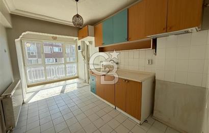 ÇİĞLİ ATATÜRK MAHALLESİ'NDE SATILIK FERAH 3+1 DAİRE