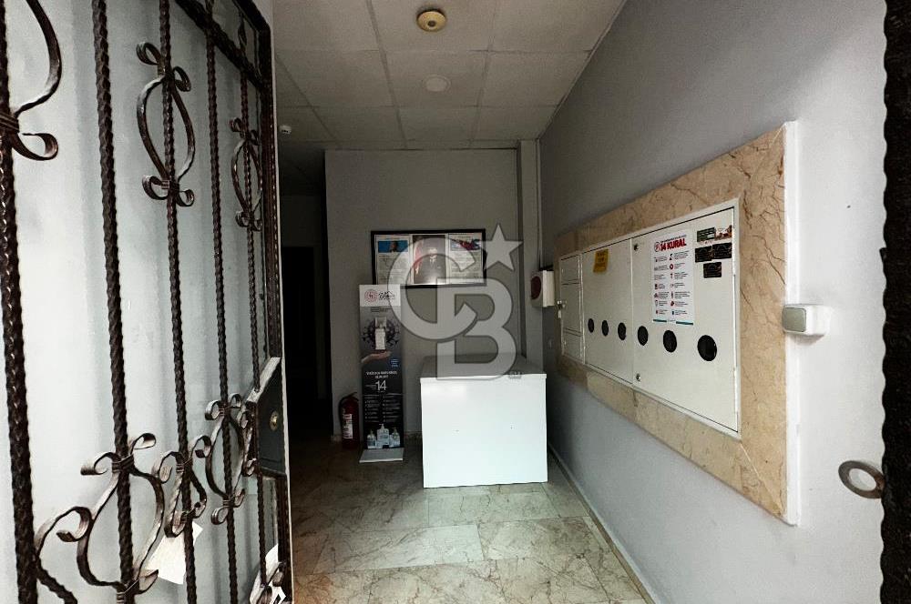 Bornova Erzene mahallesi komple satılık bina