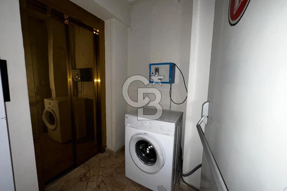 Bornova Erzene mahallesi komple satılık bina