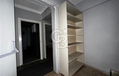 Bornova Erzene mahallesi komple satılık bina