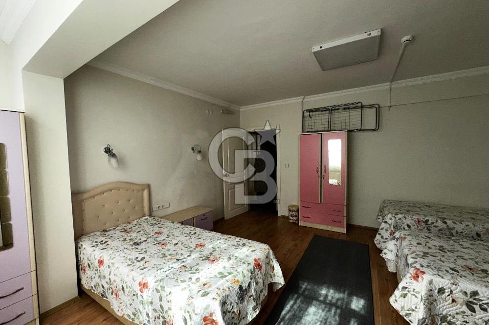 Bornova Erzene mahallesi komple satılık bina