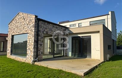 İNEGÖL’ÜN EN GÜZEL YAŞAM ALANLARINDAN HOCAKÖY’DE SIFIR VILLA