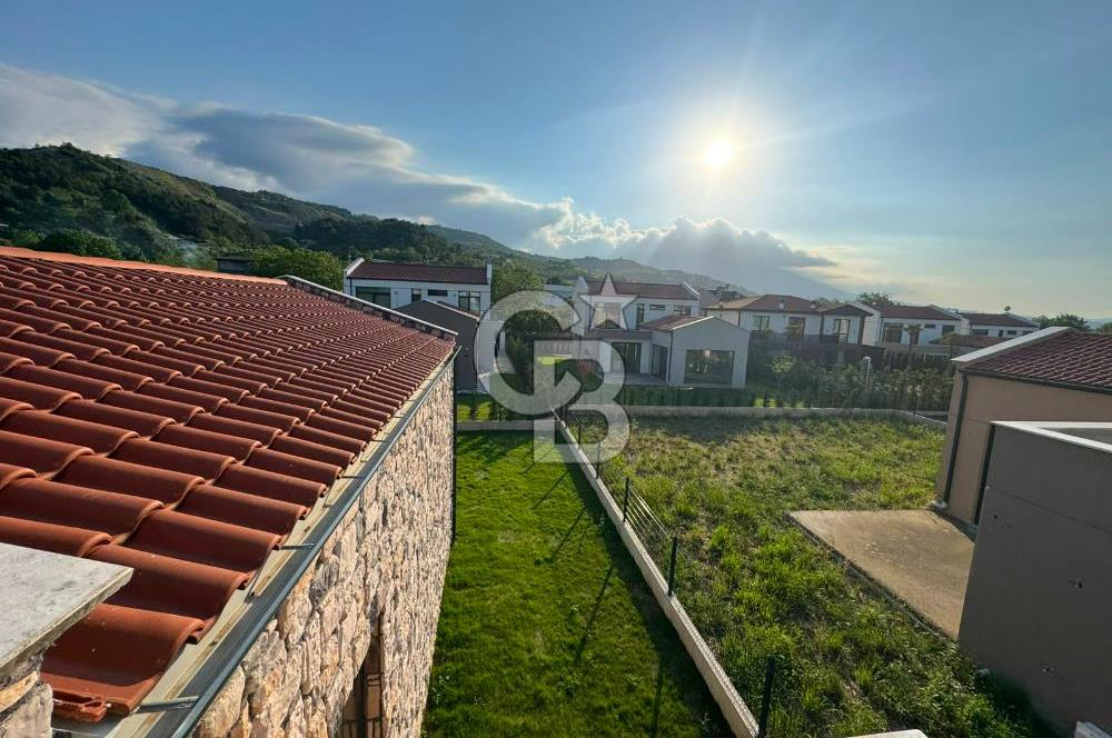 İNEGÖL’ÜN EN GÜZEL YAŞAM ALANLARINDAN HOCAKÖY’DE SIFIR VILLA