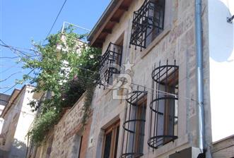AYVALIK MERKEZ'DE TARİHİ DOKUDA KİRALIK EŞYALI MÜSTAKİL EV - 5 - 353375