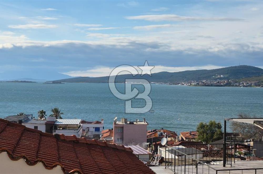 AYVALIK MERKEZ'DE TARİHİ DOKUDA KİRALIK EŞYALI MÜSTAKİL EV