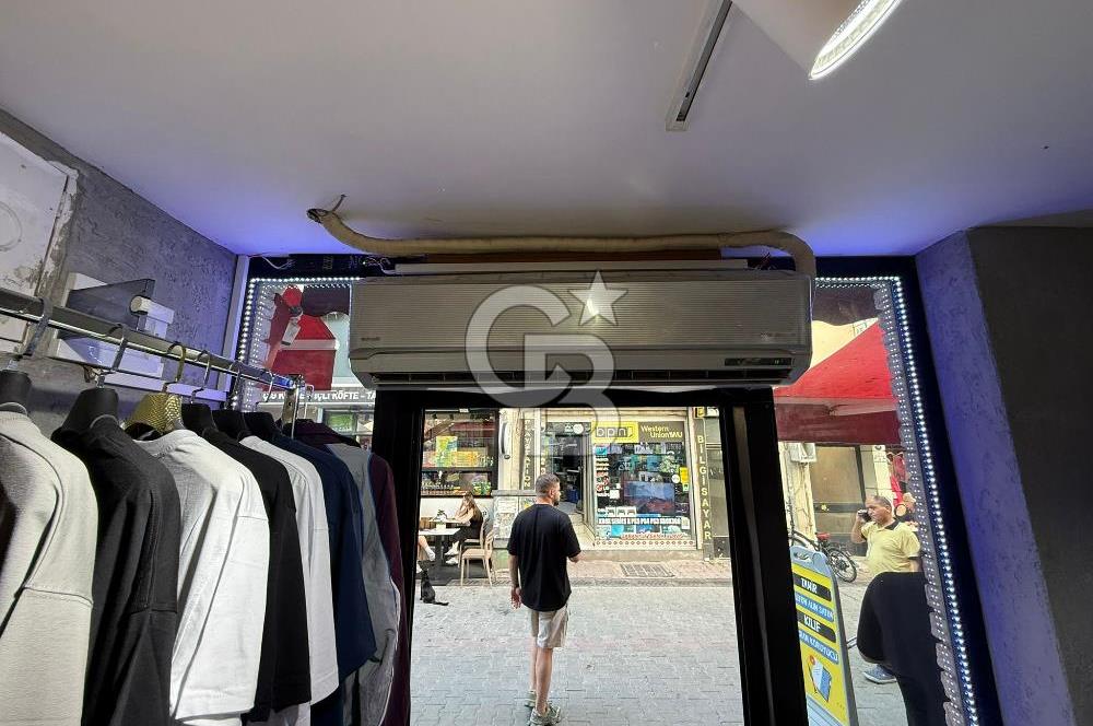 Karşıyaka Çarşıda Kurulu Düzen Erkek Giyim Mağazası