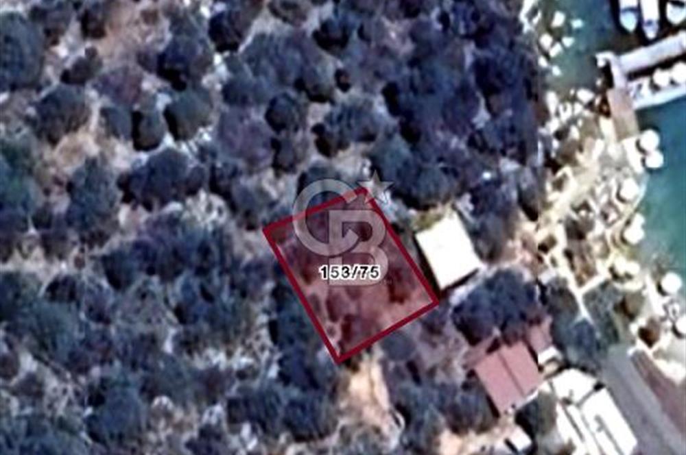 DENİZE SADECE 50 M UZAKLIKTA KUPON LOKASYONDA 300 M2 TEK TAPU