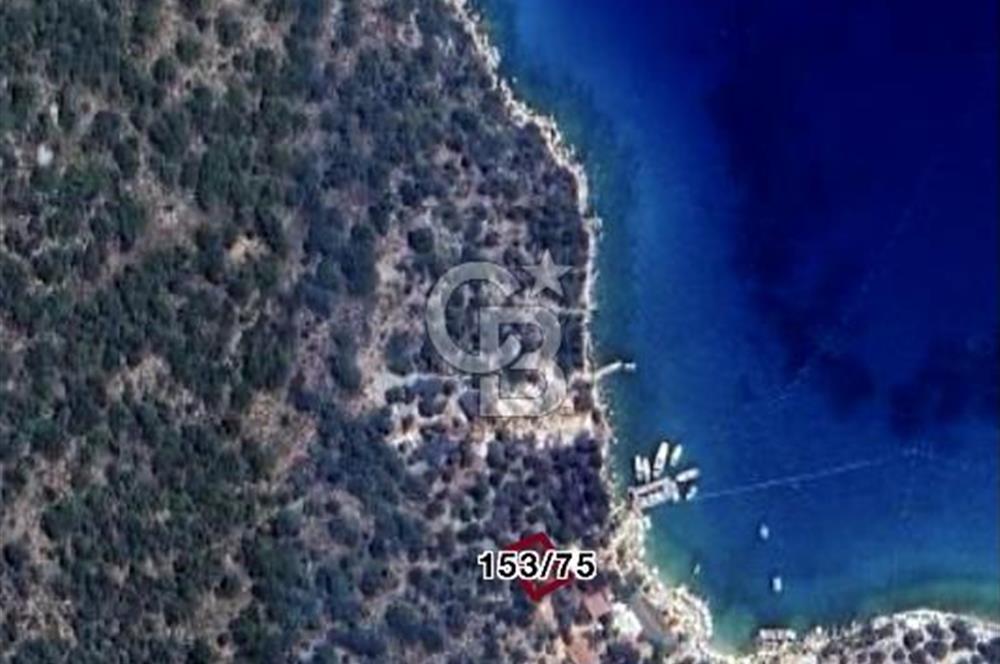 DENİZE SADECE 50 M UZAKLIKTA KUPON LOKASYONDA 300 M2 TEK TAPU