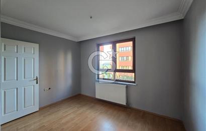 ETİMESGUT AYYILDIZ MAH. YÜZME HAVUZLU SİTEDE KİRALIK 3+1 DAİRE
