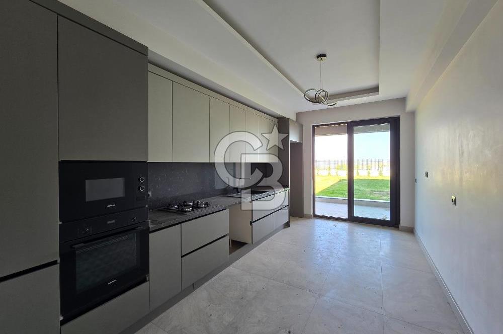 ETİMESGUT BAĞLICA'DA 6+1 290 m2 KAPALI OTOPARKLI SATILIK VİLLA