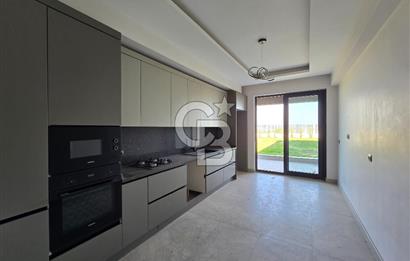 ETİMESGUT BAĞLICA'DA 6+1 290 m2 KAPALI OTOPARKLI SATILIK VİLLA