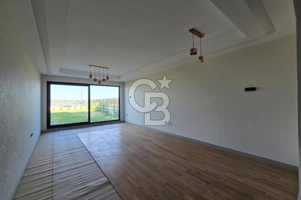 ETİMESGUT BAĞLICA'DA 6+1 290 m2 KAPALI OTOPARKLI SATILIK VİLLA