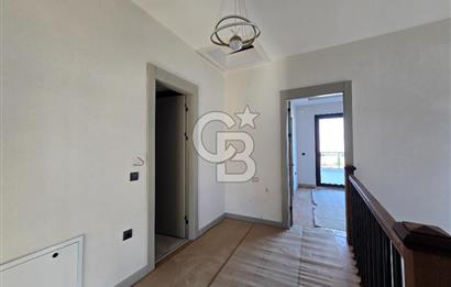 ETİMESGUT BAĞLICA'DA 6+1 290 m2 KAPALI OTOPARKLI SATILIK VİLLA