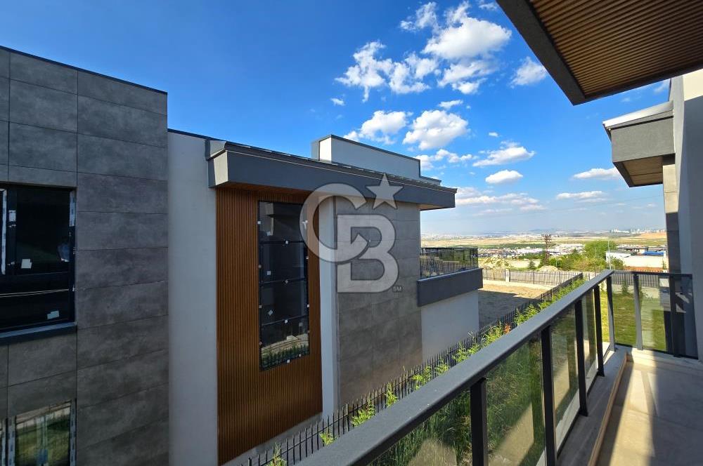 ETİMESGUT BAĞLICA'DA 6+1 290 m2 KAPALI OTOPARKLI SATILIK VİLLA