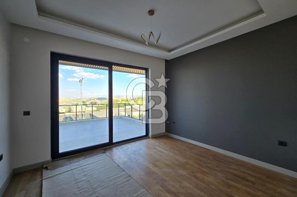 ETİMESGUT BAĞLICA'DA 6+1 290 m2 KAPALI OTOPARKLI SATILIK VİLLA
