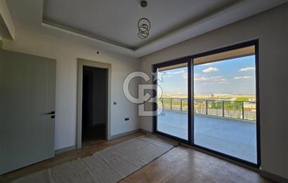 ETİMESGUT BAĞLICA'DA 6+1 290 m2 KAPALI OTOPARKLI SATILIK VİLLA