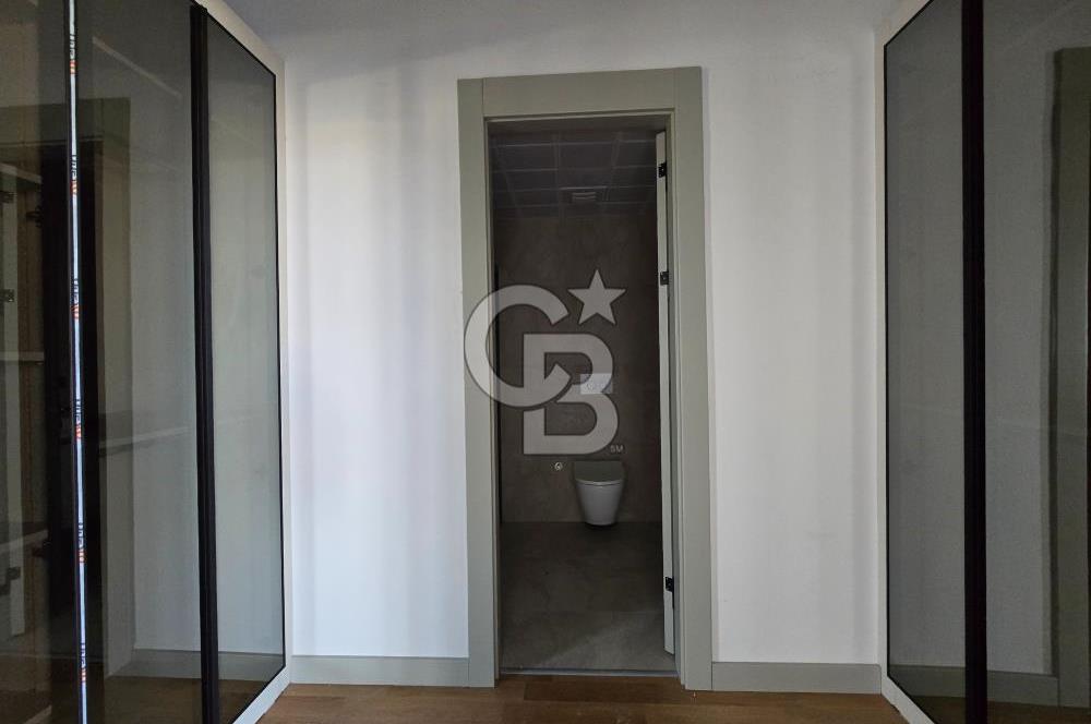 ETİMESGUT BAĞLICA'DA 6+1 290 m2 KAPALI OTOPARKLI SATILIK VİLLA