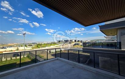 ETİMESGUT BAĞLICA'DA 6+1 290 m2 KAPALI OTOPARKLI SATILIK VİLLA