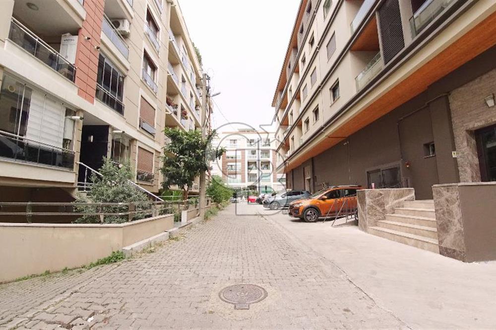 İzmir Karşıyaka Bostanlı Kiralık 2+1 111 m² Daire