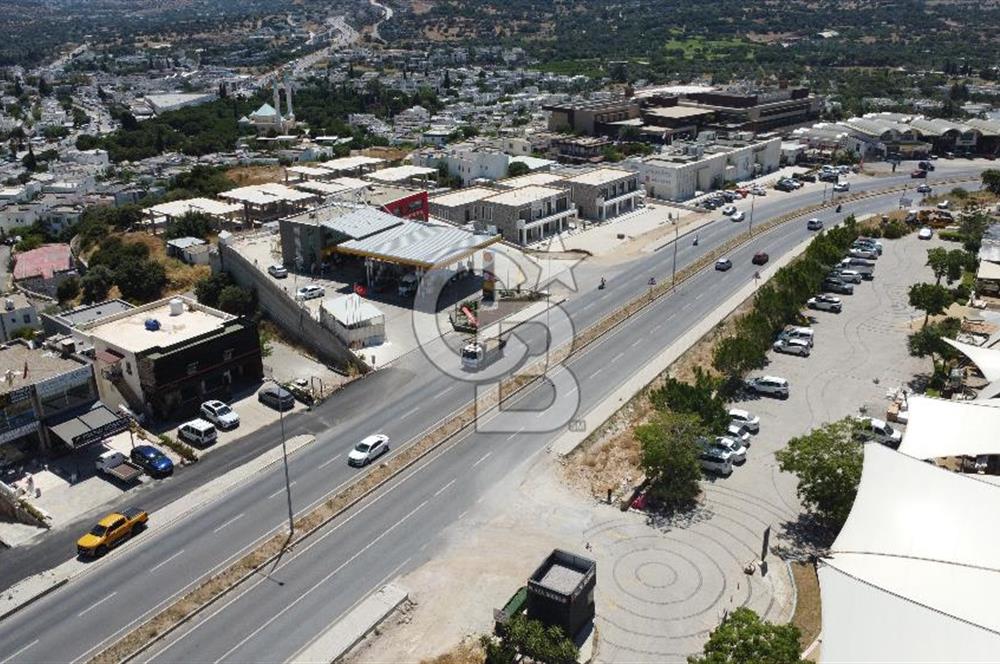 ORTAKENTTE YALIKAVAK YOLUNDA KİRALIK 160 M2 DÜKKAN