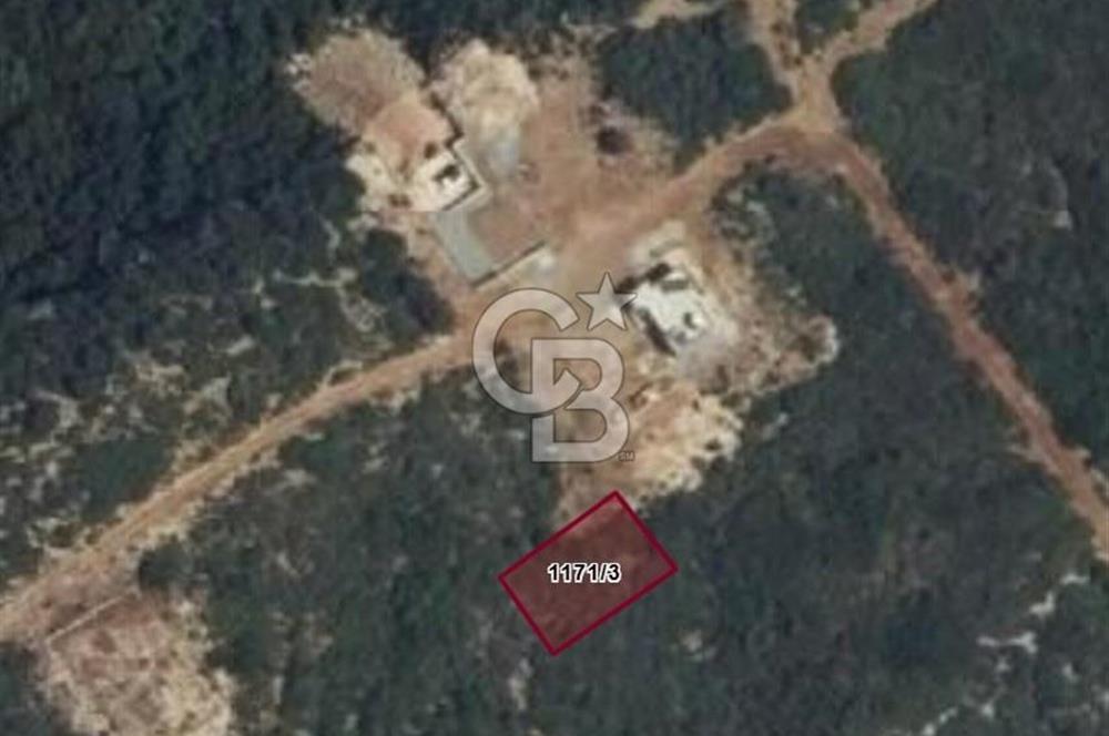 Göl Manzaralı Satılık Villa Arsası