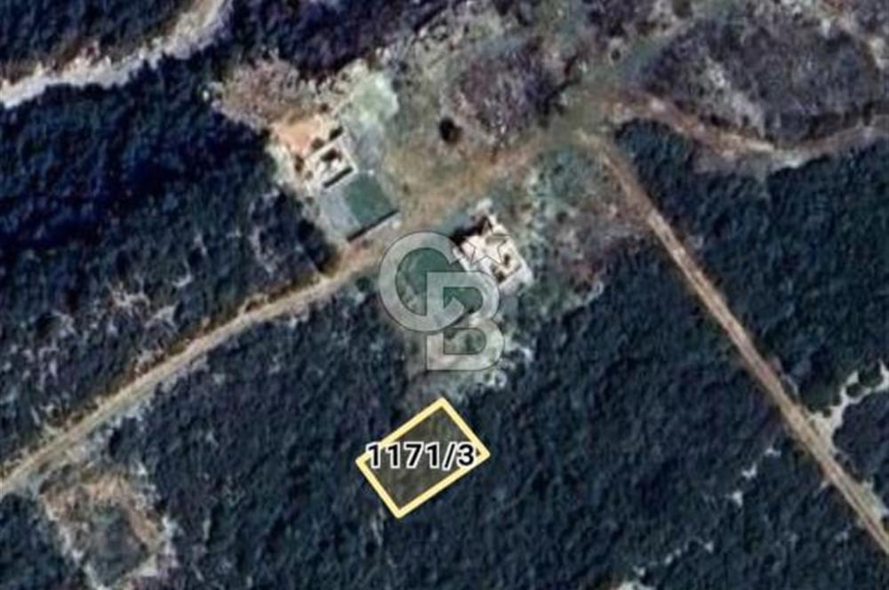 Göl Manzaralı Satılık Villa Arsası