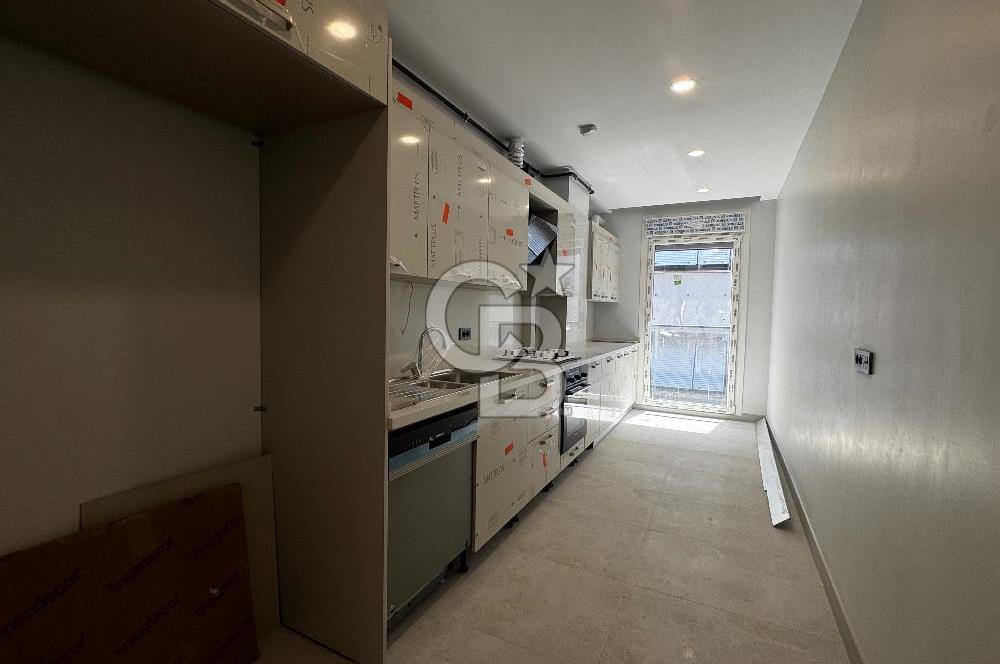 SASKINBAKKAL, ÇİFT OTOPARKLI,SIFIR BİNA 2+1 OFİS