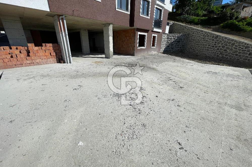 CB LİKA'DAN YILDIZLI ANA YOL ÜZERİ KİRALIK DÜKKANLAR