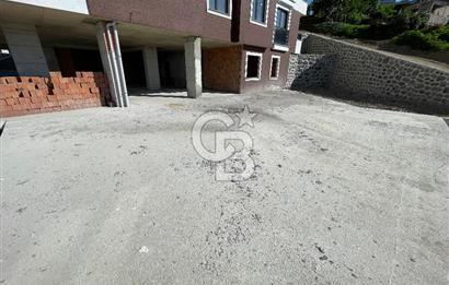 CB LİKA'DAN YILDIZLI ANA YOL ÜZERİ KİRALIK DÜKKANLAR