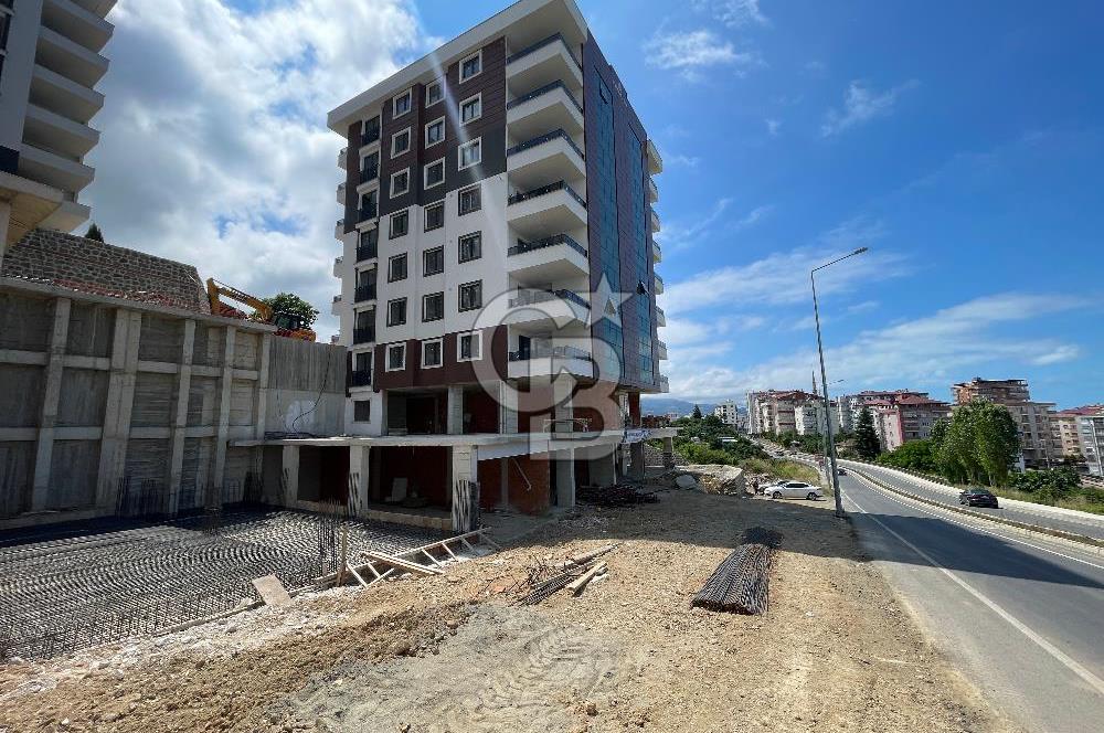 CB LİKA'DAN YILDIZLI ANA YOL ÜZERİ KİRALIK DÜKKANLAR