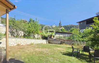 MERSİN TOROSLAR YENİKÖYDE SATILIK İKİ KATLI EV VE ARSASI