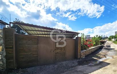 MERSİN TOROSLAR YENİKÖYDE SATILIK İKİ KATLI EV VE ARSASI