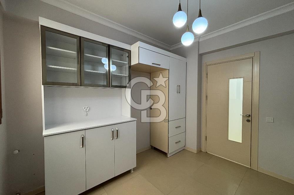 İzmir Karşıyaka Şemikler'de 2+1 Kiralık Daire