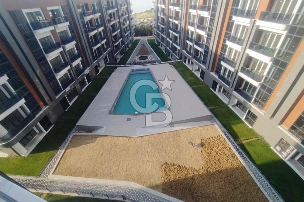 MEYDAN SUİT SAMANLI DA DENİZ ve DOĞA MANZARALI SATILIK 1+1 DAİRE