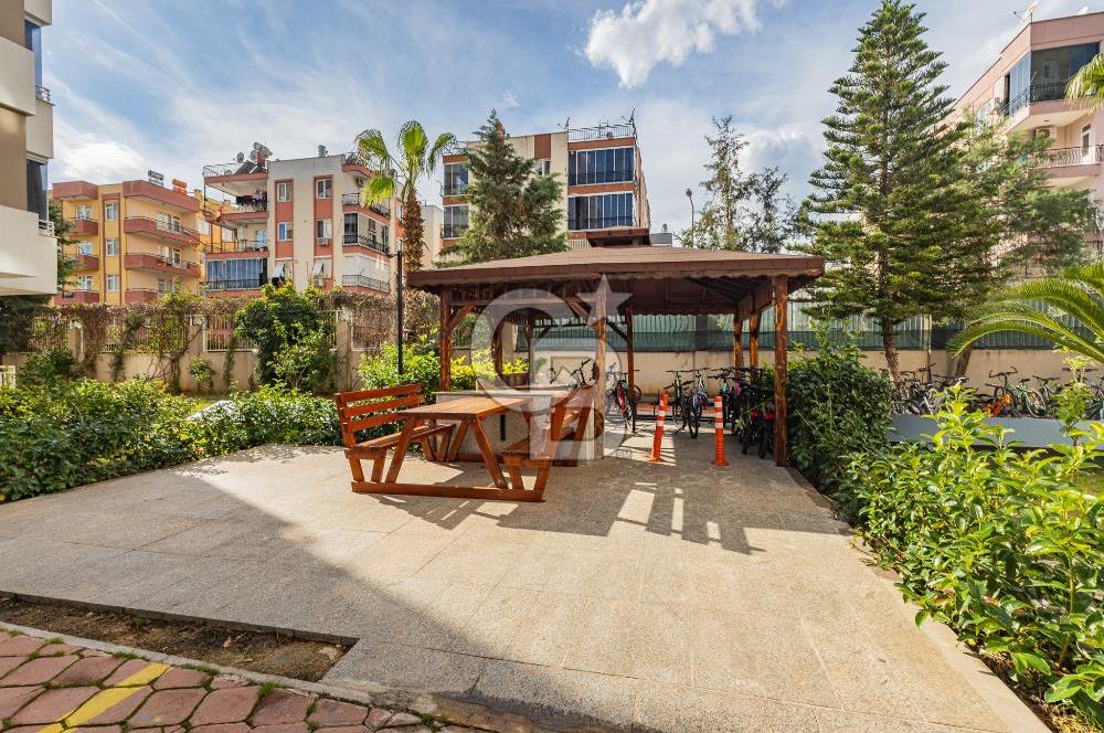 Muratpaşa Yenigün Mahallesi'nde Site İçinde Satılık 3+1 Daire