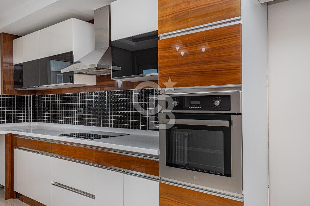 Muratpaşa Yenigün Mahallesi'nde Site İçinde Satılık 3+1 Daire