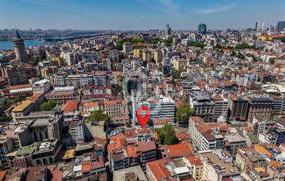 KARAKÖY'DE İYİ KONUMDA 875M2 SATILIK TİCARİ BİNA